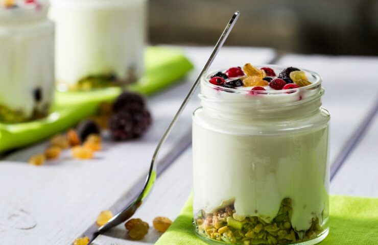 How Greek Yogurt Helps Improve Gut Health and Digestion